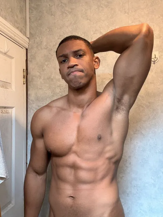 Kevin, Ebony male escort in Dubai — photo 6