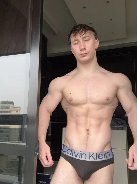 Kevin, Russian male escort in Dubai