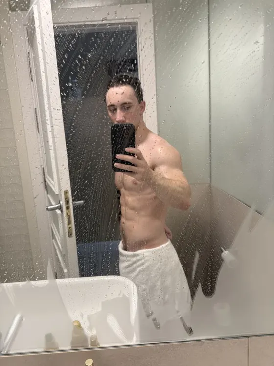Kevin, Russian male escort in Dubai โ photo 12