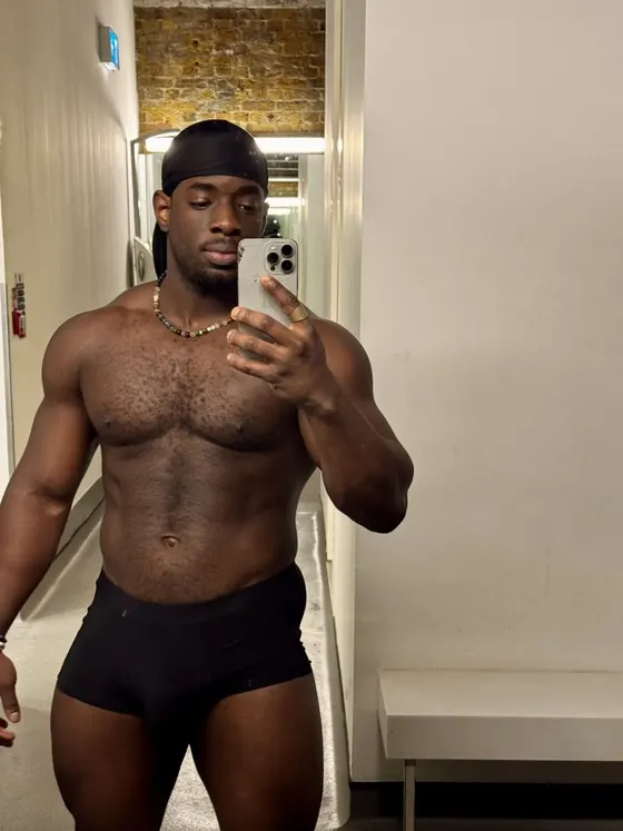 Kevin, male escort in Dubai