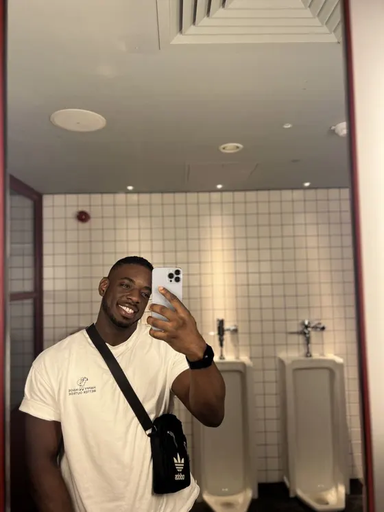 Kevin, male escort in Dubai โ photo 3