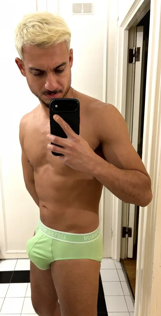 Leon, Brazilian male escort in Dubai โ photo 7