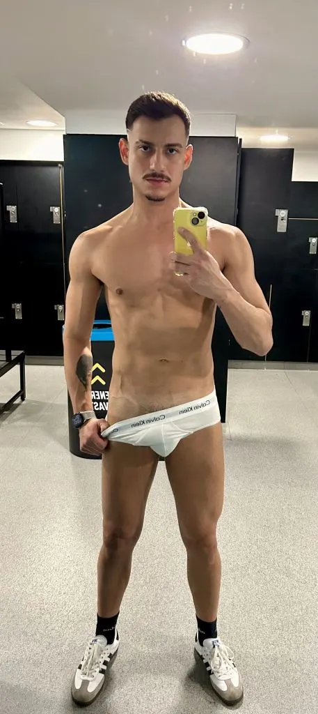 Leon, Brazilian male escort in Dubai โ photo 9