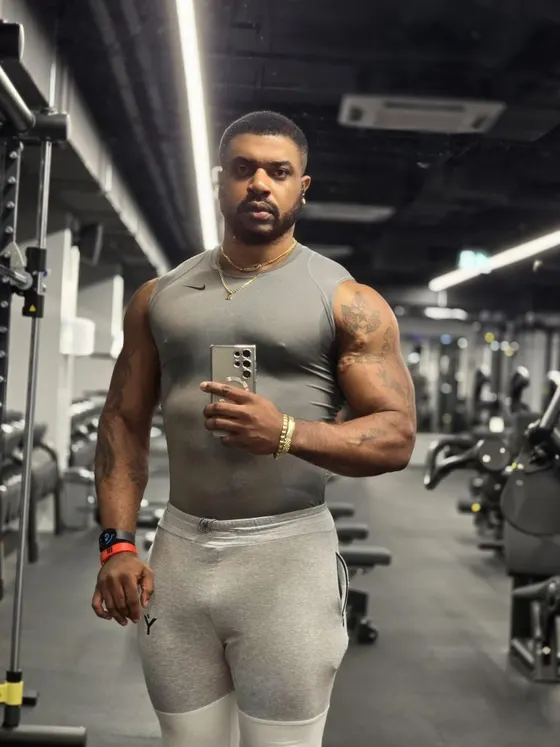 Liam, Ebony male escort in Dubai — photo 6