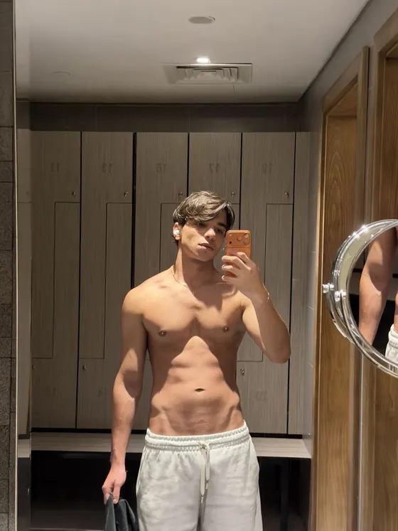 Liam, Brazilian male escort in Dubai — photo 5