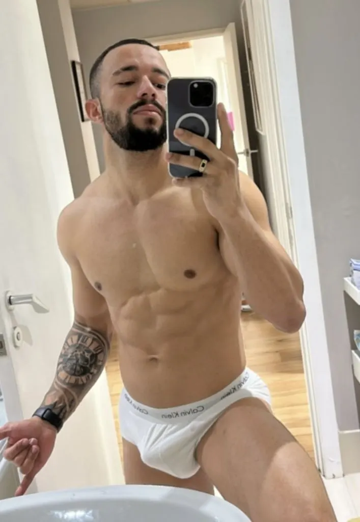 Liam, Brazilian male escort in Dubai