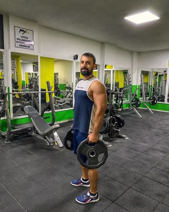Luca, Brazilian male escort in Dubai โ photo 2
