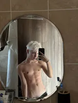 Lucas, male escort in Dubai — photo 2