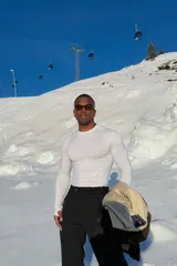 Lucas, male escort in Dubai — photo 4