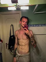 Lucas, male escort in Dubai — photo 4