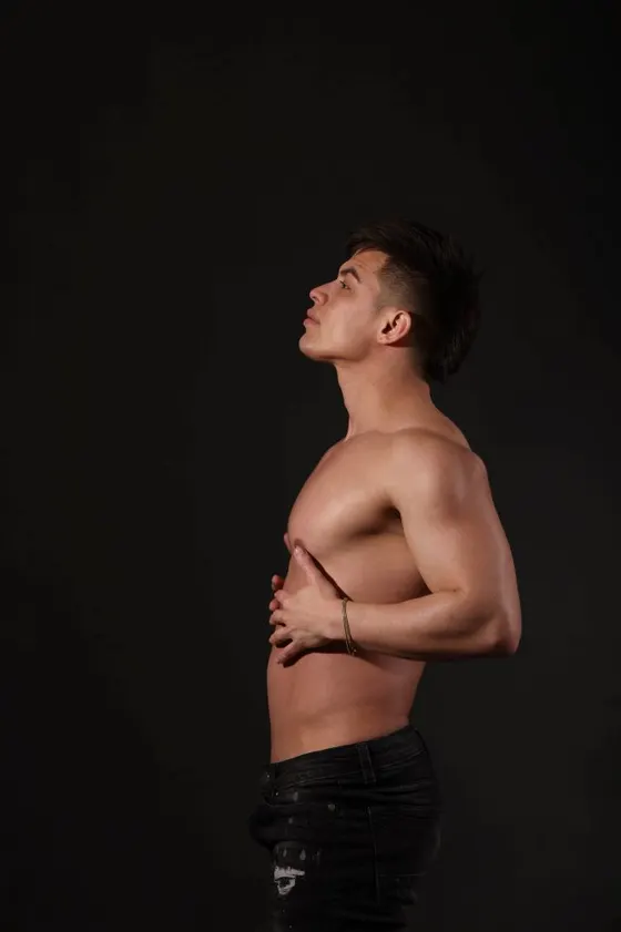 Marco, male escort in Dubai