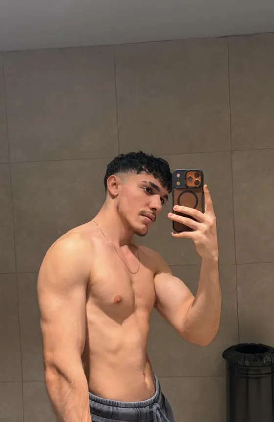 Milo, Brazilian male escort in Dubai โ photo 5