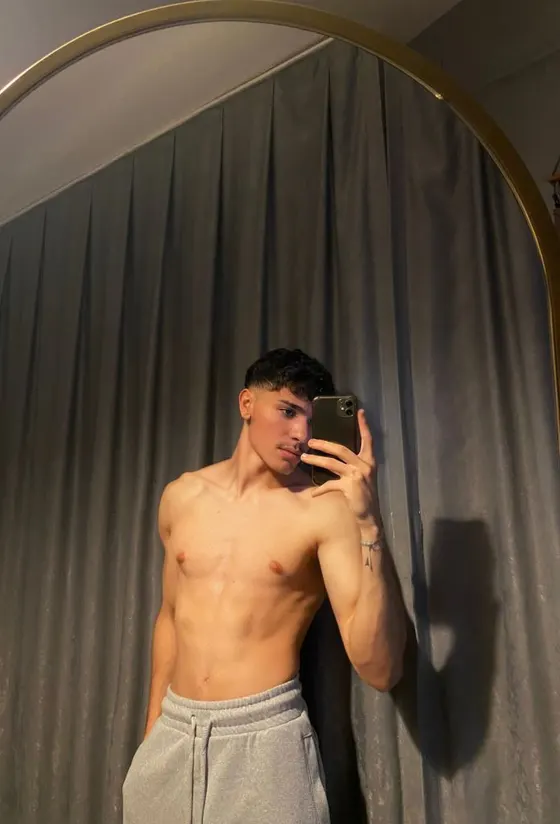 Milo, Brazilian male escort in Dubai โ photo 6