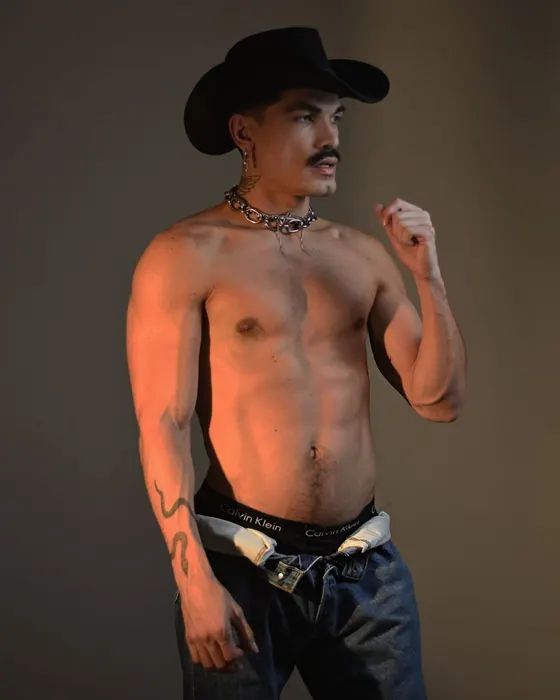 Nate, male escort in Dubai โ photo 6