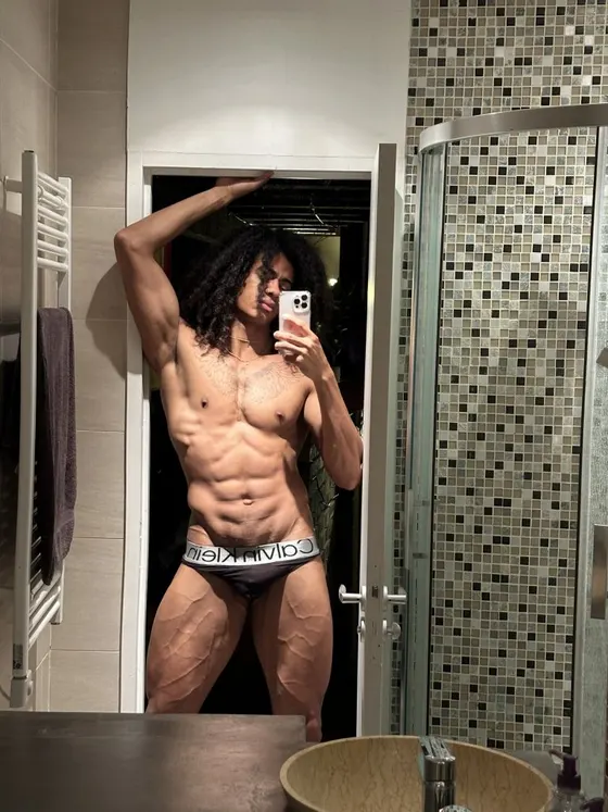 Nate, Brazilian male escort in Dubai — photo 5