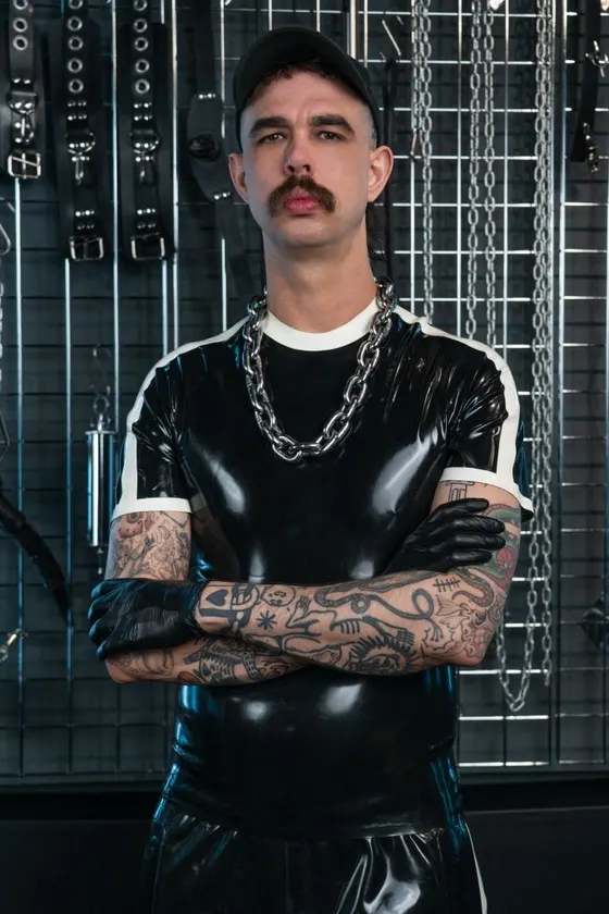 Nate, Russian male escort in Dubai