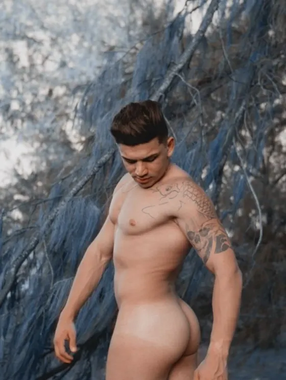 Noah, male escort in Dubai — photo 14
