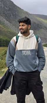 Oscar, Asian male escort in Dubai — photo 4