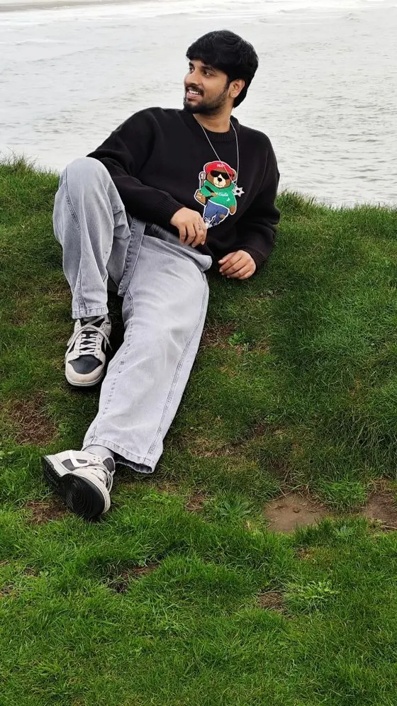 Oscar, Asian male escort in Dubai โ photo 8