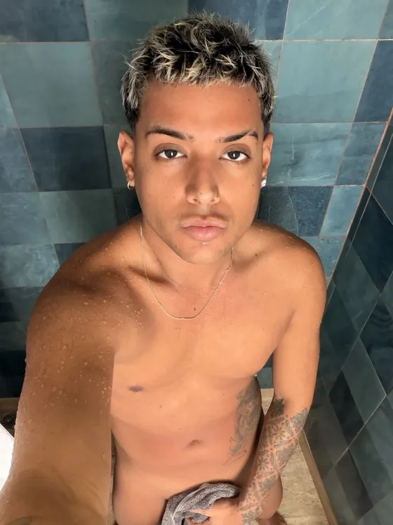 Oscar, Brazilian male escort in Dubai โ photo 15