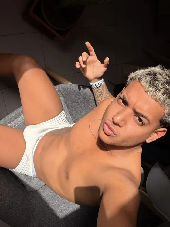 Oscar, Brazilian male escort in Dubai โ photo 3