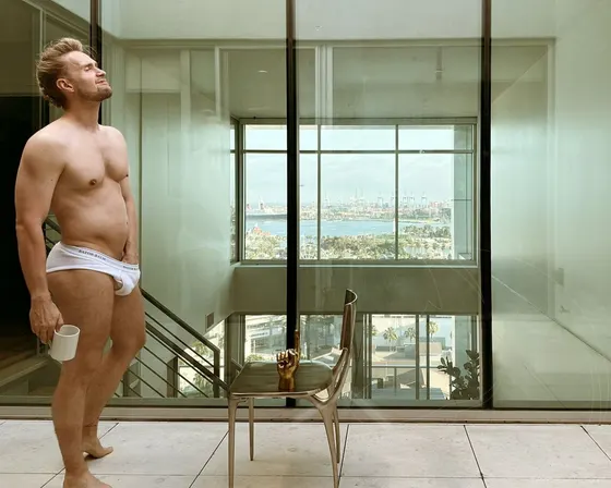 Owen, male escort in Dubai
