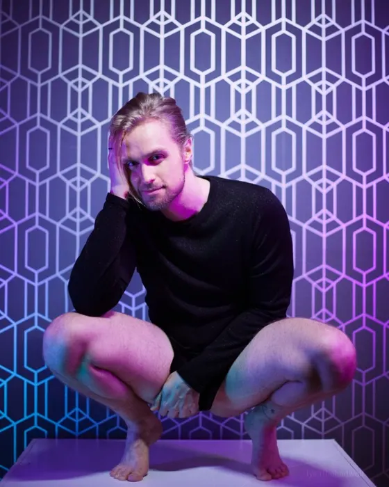 Owen, male escort in Dubai โ photo 15