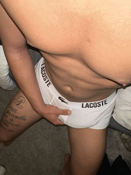 Owen, male escort in Dubai — photo 15