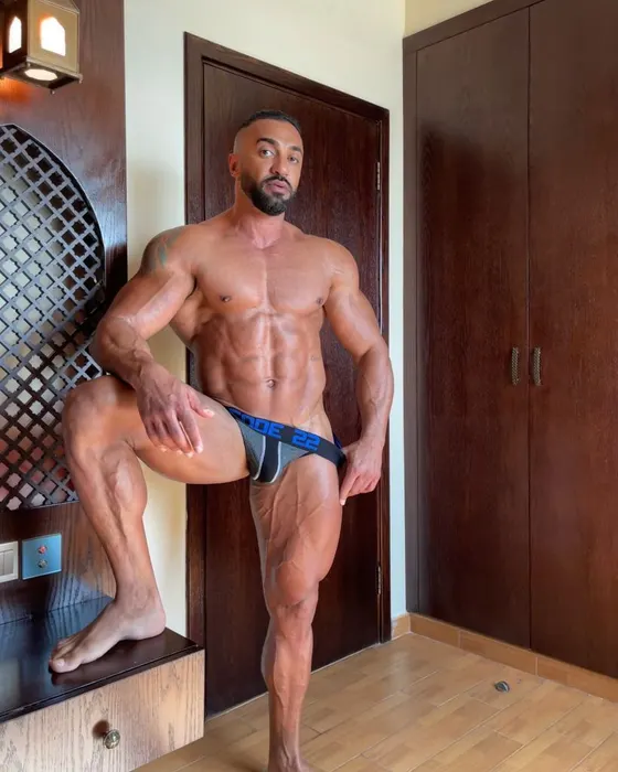 Pablo, Brazilian male escort in Dubai — photo 11