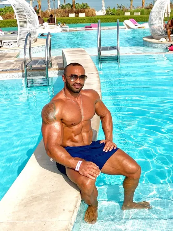 Pablo, Brazilian male escort in Dubai — photo 14