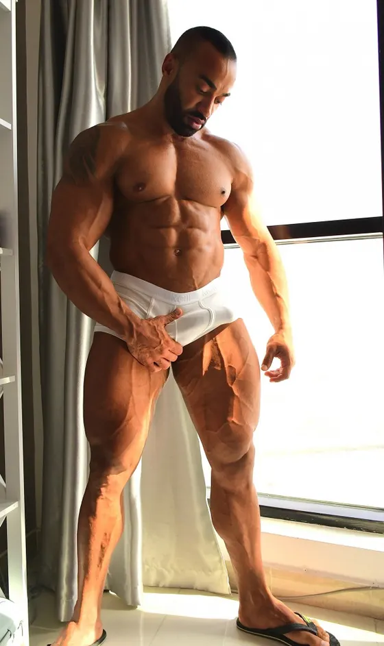 Pablo, Brazilian male escort in Dubai — photo 6
