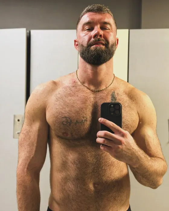Pavel, Brazilian male escort in Dubai