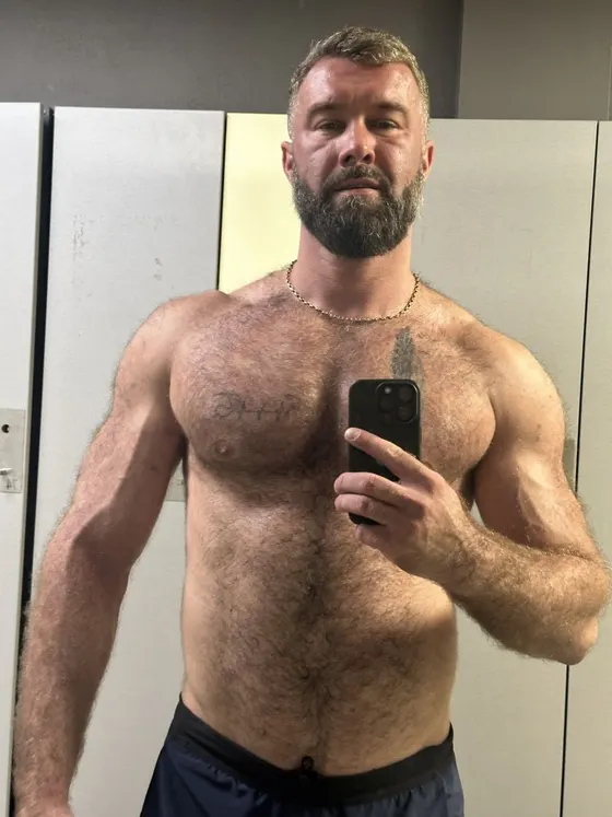 Pavel, Brazilian male escort in Dubai โ photo 2