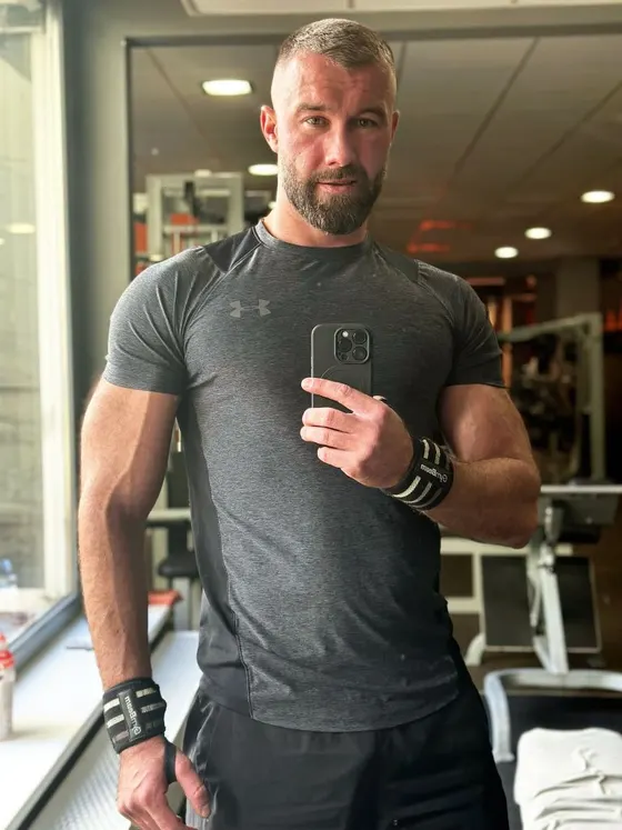 Pavel, Brazilian male escort in Dubai โ photo 7