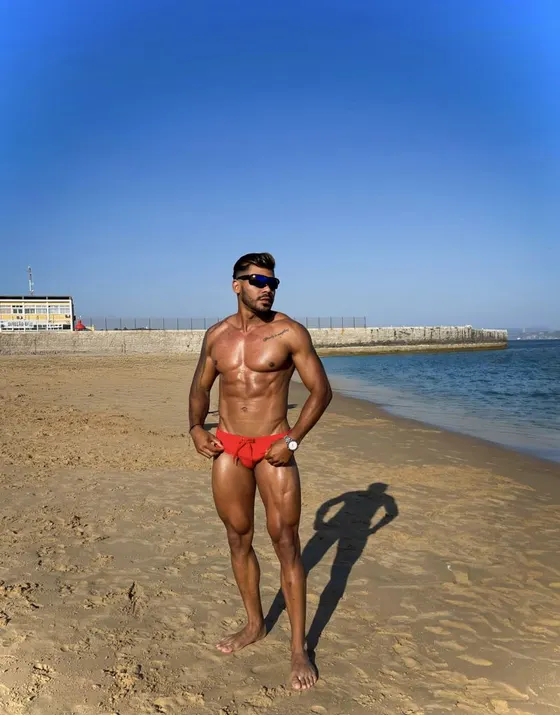 Rafael, male escort in Dubai — photo 14