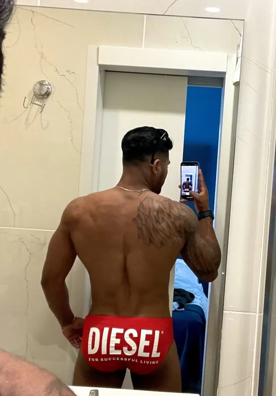 Rafael, male escort in Dubai — photo 15