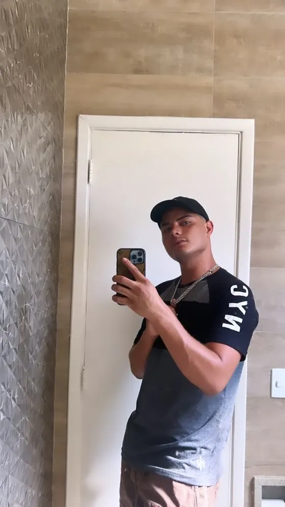 Rafael, Brazilian male escort in Dubai — photo 17