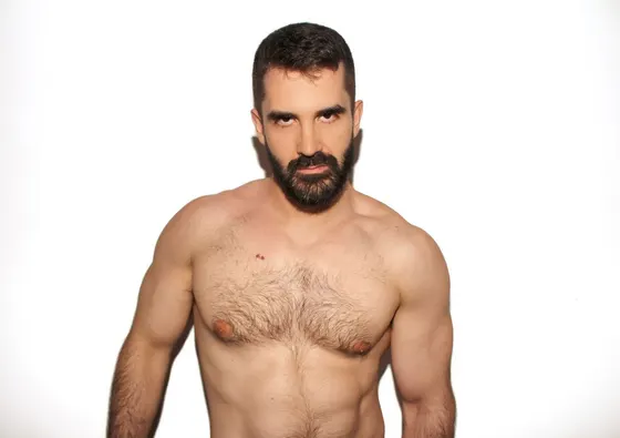 Roman, male escort in Dubai