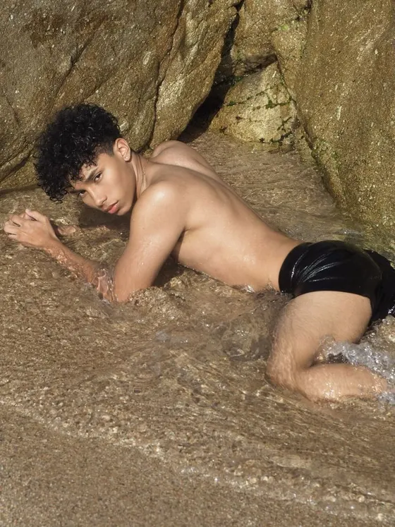 Roman, male escort in Dubai — photo 4