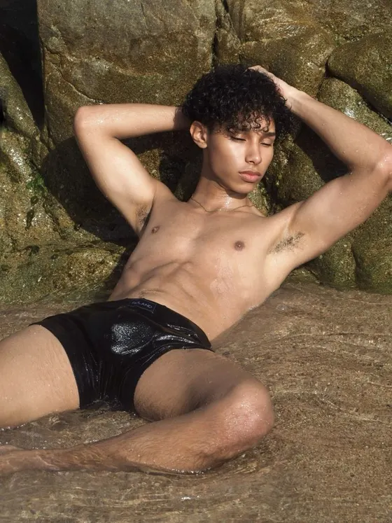 Roman, male escort in Dubai — photo 7