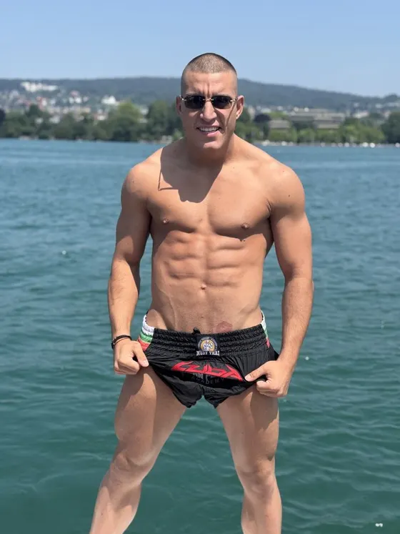 Roman, Russian male escort in Dubai — photo 7