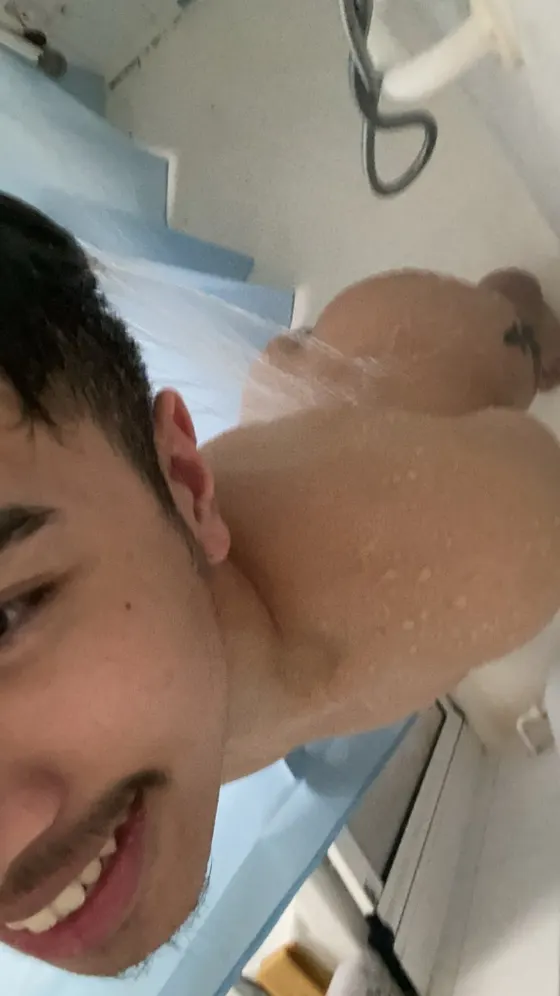 Roman, Asian male escort in Dubai โ photo 14