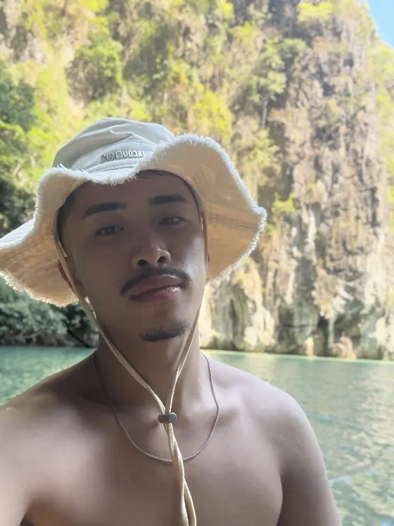 Roman, Asian male escort in Dubai โ photo 6