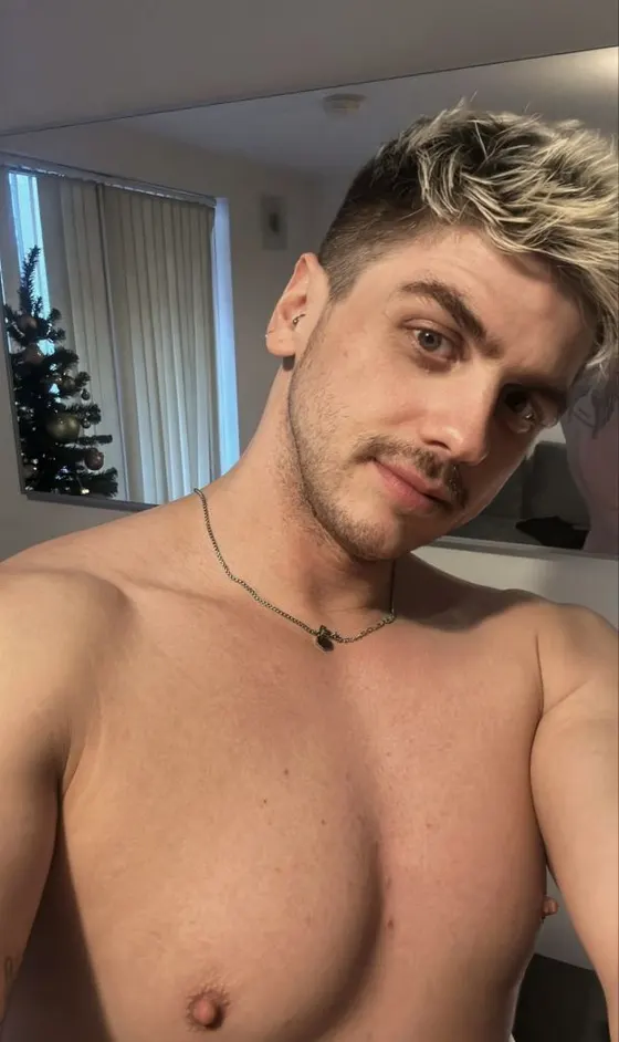 Ryan, male escort in Dubai — photo 10
