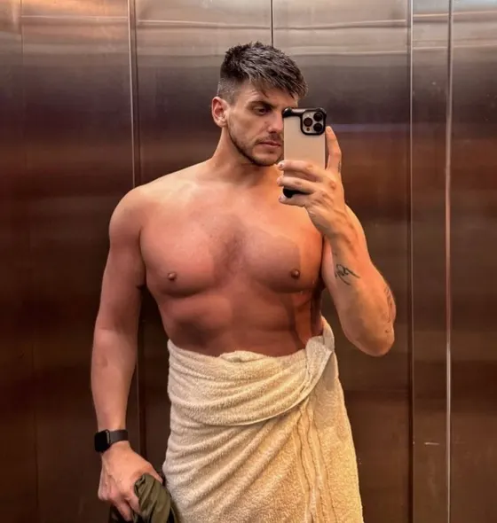 Ryan, male escort in Dubai — photo 16