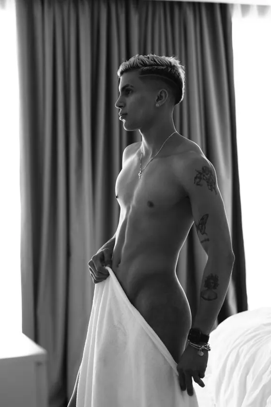 Ryan, male escort in Dubai — photo 3
