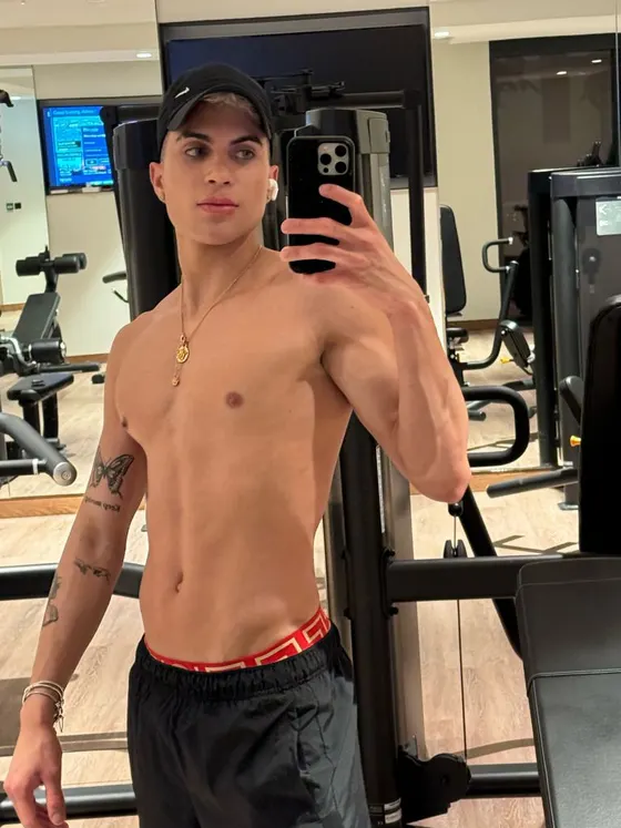 Ryan, male escort in Dubai — photo 6