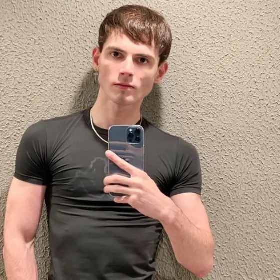 Sean, male escort in Dubai โ photo 14