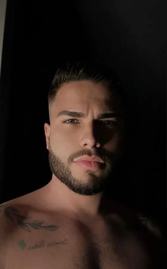 Sean, Brazilian male escort in Dubai — photo 7