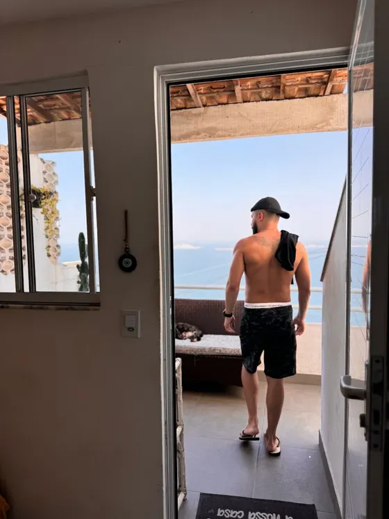 Sean, Brazilian male escort in Dubai — photo 8